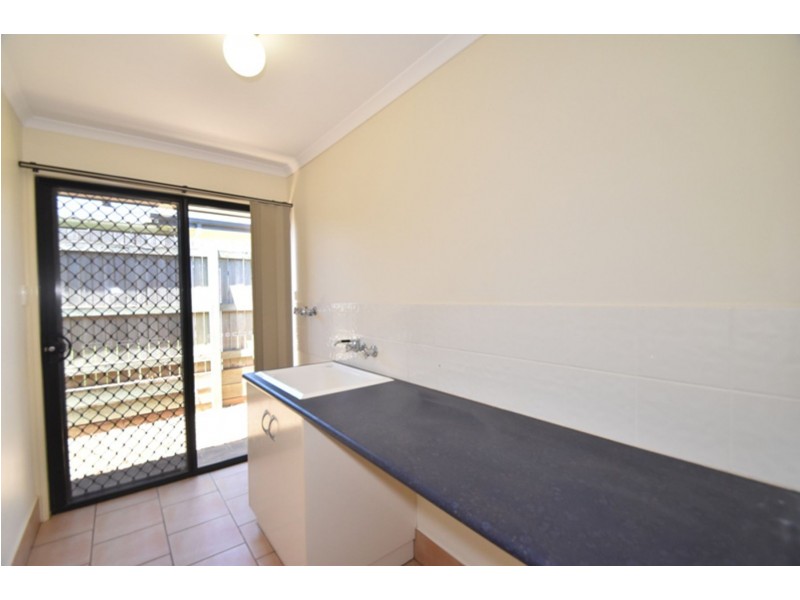 4 Scullin Street, Middle Ridge QLD 4350
