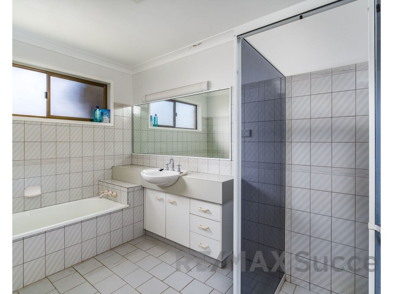 15 Luck Street, Drayton QLD 4350