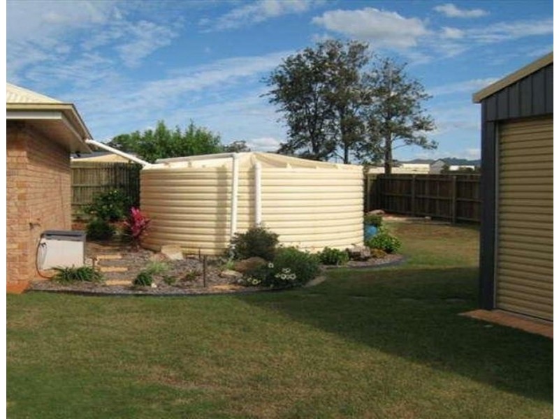 28 Nioka Drive, Highfields QLD 4352