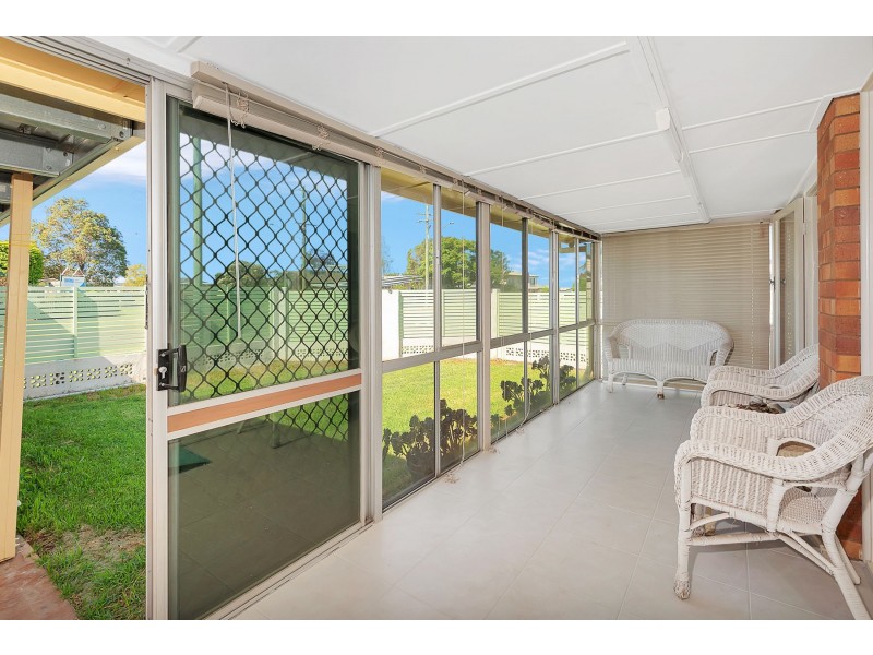 10 Friend Street, Harristown QLD 4350