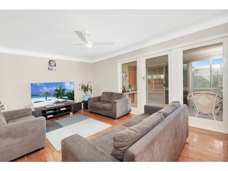 10 Friend Street, Harristown QLD 4350