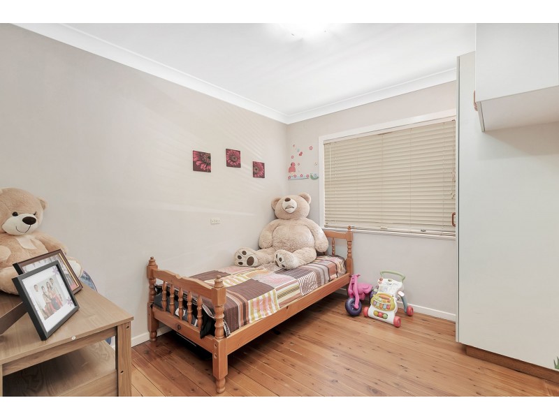 10 Friend Street, Harristown QLD 4350