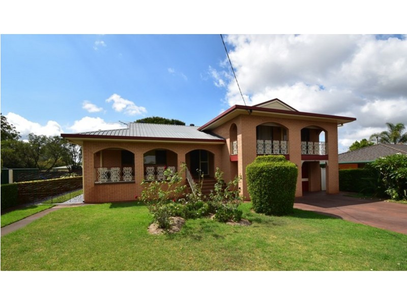 22 Erin Street, Wilsonton QLD 4350