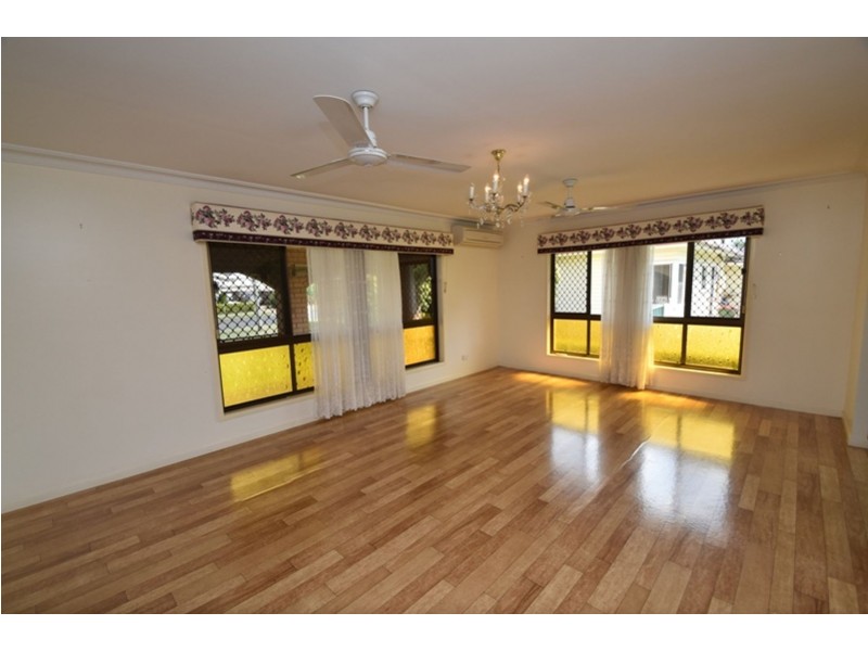 22 Erin Street, Wilsonton QLD 4350