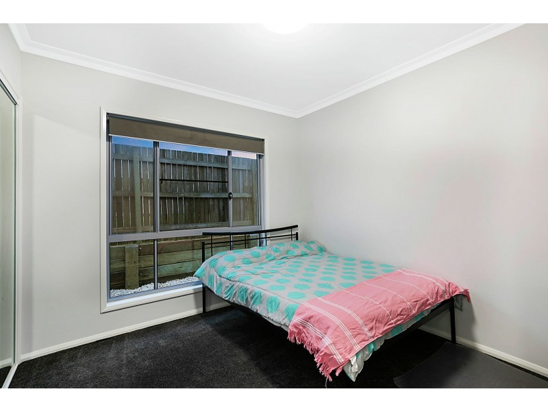 8 Wild Street, Westbrook QLD 4350