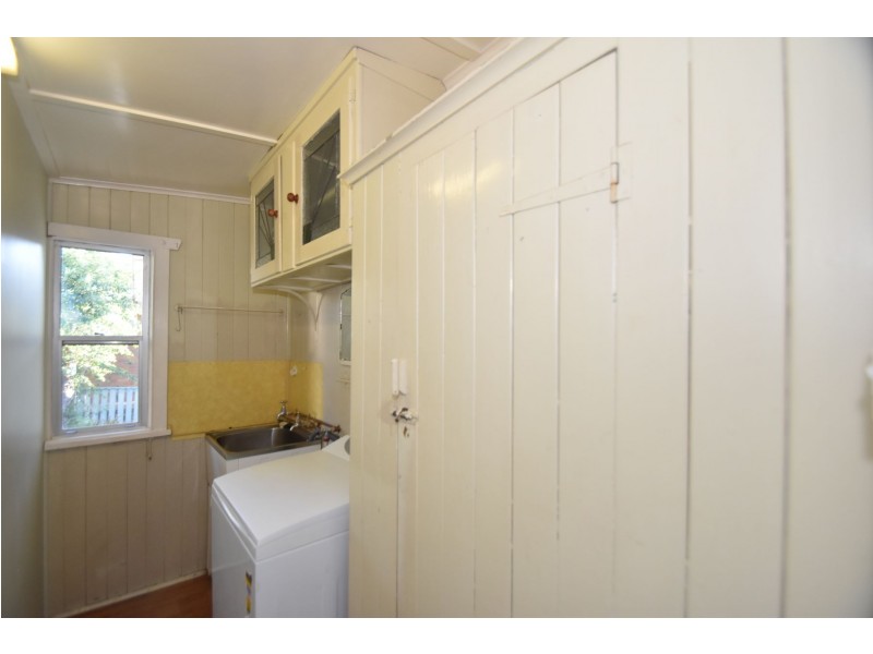 104 Water Street, South Toowoomba QLD 4350