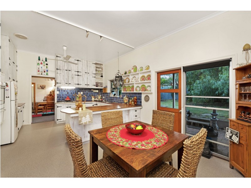 20 Barker Street, Goombungee QLD 4354