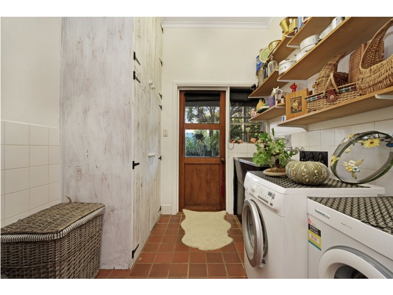 20 Barker Street, Goombungee QLD 4354