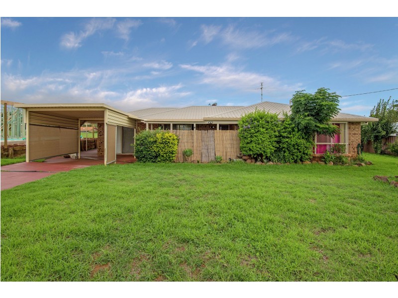 62 Gipps Street, Drayton QLD 4350