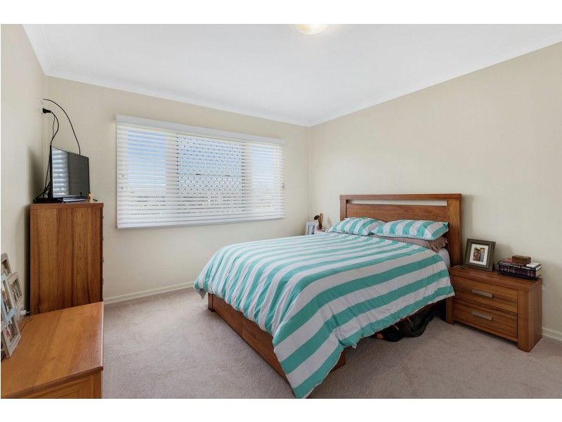 27 Free Street, Nobby QLD 4360