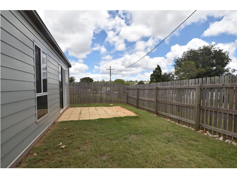 2/40 Isaac Street, North Toowoomba QLD 4350