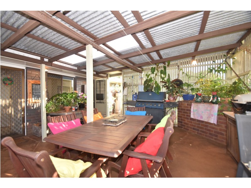 58 Jennifer Crescent, Darling Heights QLD 4350