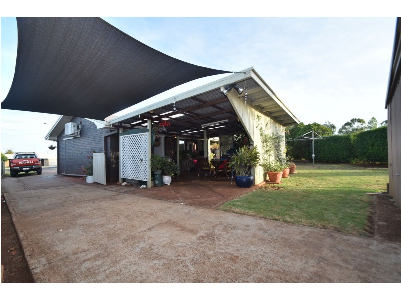 58 Jennifer Crescent, Darling Heights QLD 4350