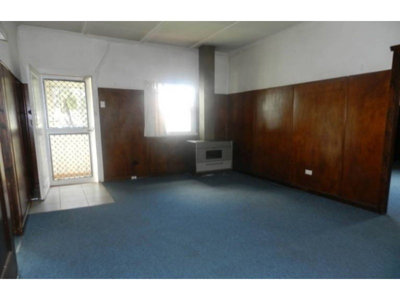 152 Jellicoe Street, North Toowoomba QLD 4350