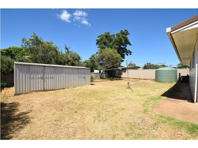 12 Knockator Crescent, Centenary Heights QLD 4350