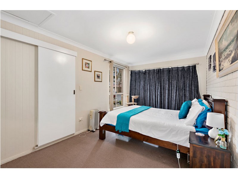 2/4 Araluen Court, Kearneys Spring QLD 4350