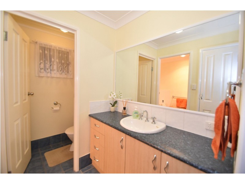 66 Barlow Street, Wilsonton QLD 4350