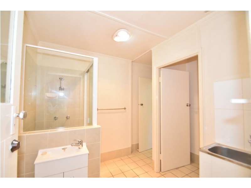 3/4A Burns Street, East Toowoomba QLD 4350