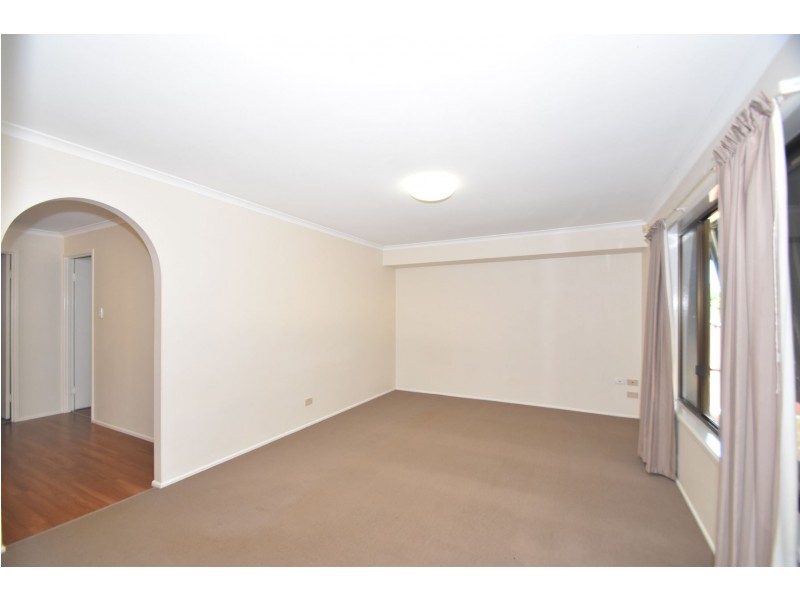 2 Heidi Court, Darling Heights QLD 4350