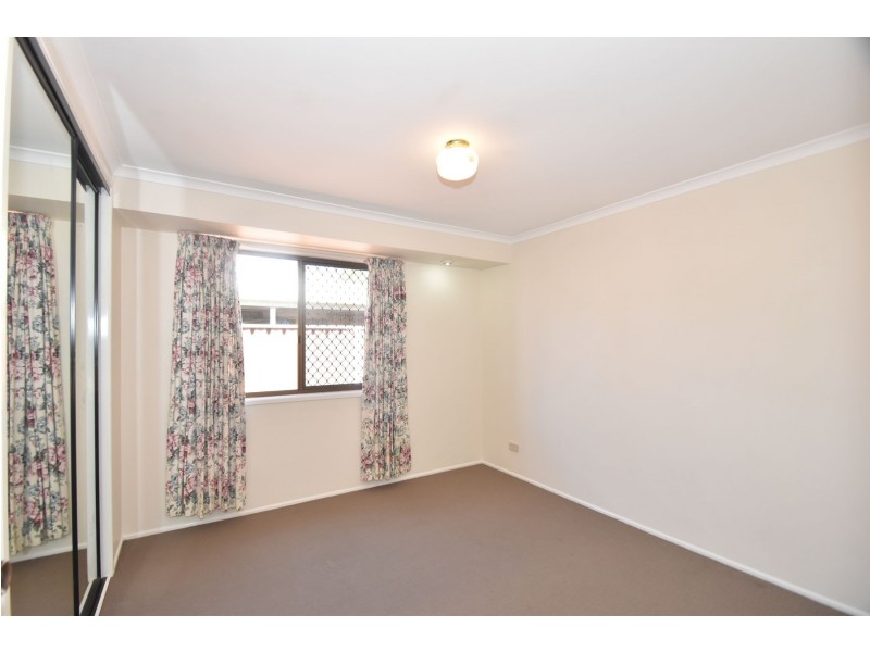 2 Heidi Court, Darling Heights QLD 4350