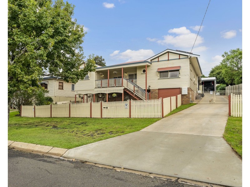 7 Hoey Street, Kearneys Spring QLD 4350