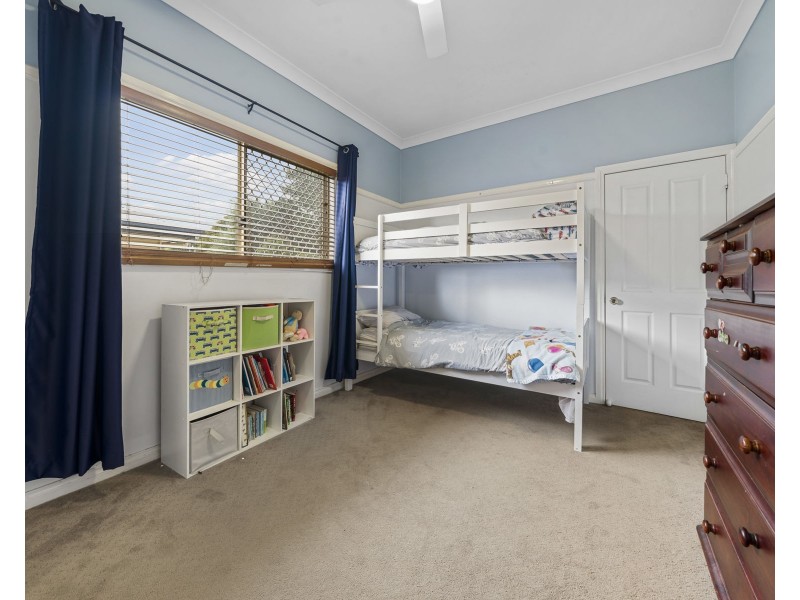 7 Hoey Street, Kearneys Spring QLD 4350