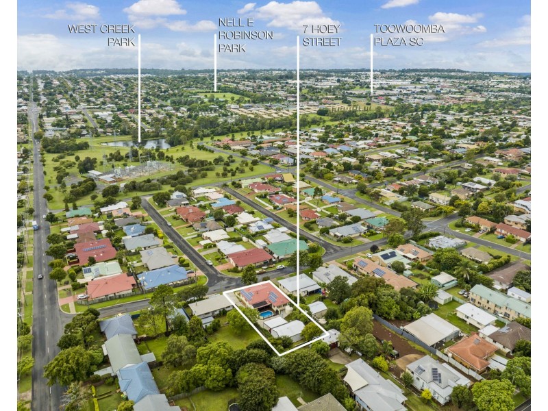 7 Hoey Street, Kearneys Spring QLD 4350