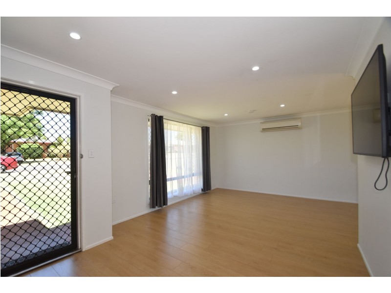 23 Arabian Street, Harristown QLD 4350