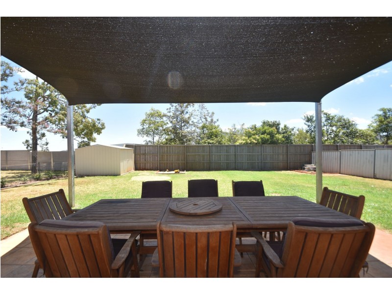 23 Arabian Street, Harristown QLD 4350