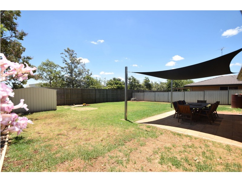 23 Arabian Street, Harristown QLD 4350