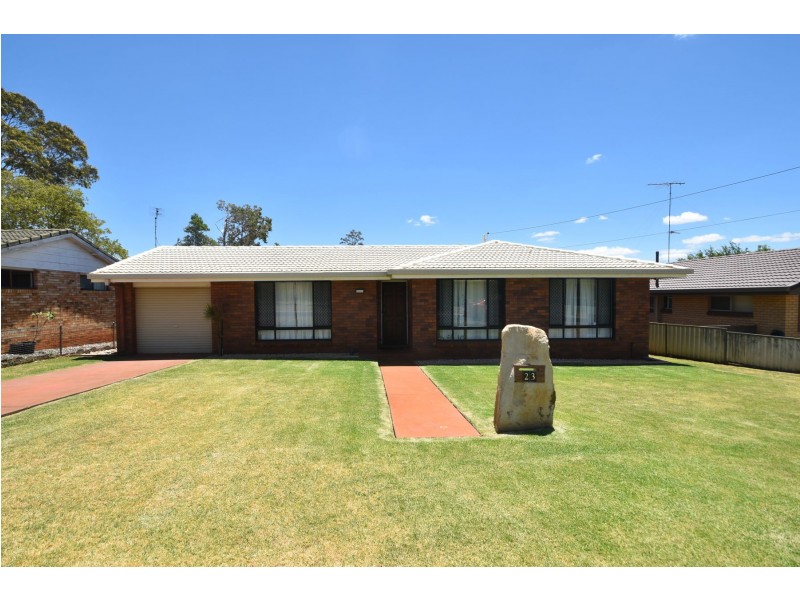 23 Arabian Street, Harristown QLD 4350