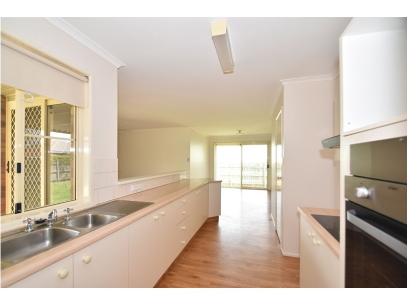 16 Blyth Street, Rangeville QLD 4350