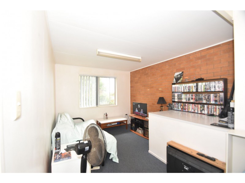 2/35 Obst Street, Harristown QLD 4350