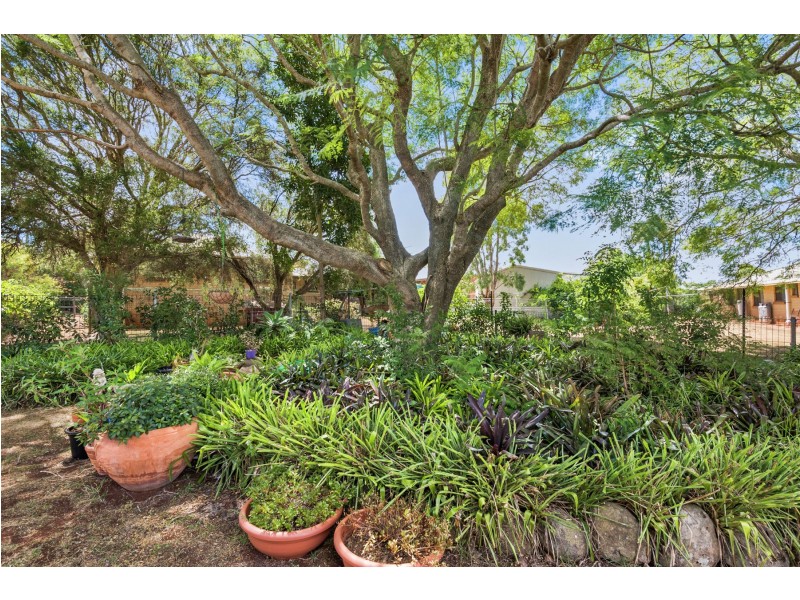 2/9 Lovejoy Court, Kearneys Spring QLD 4350