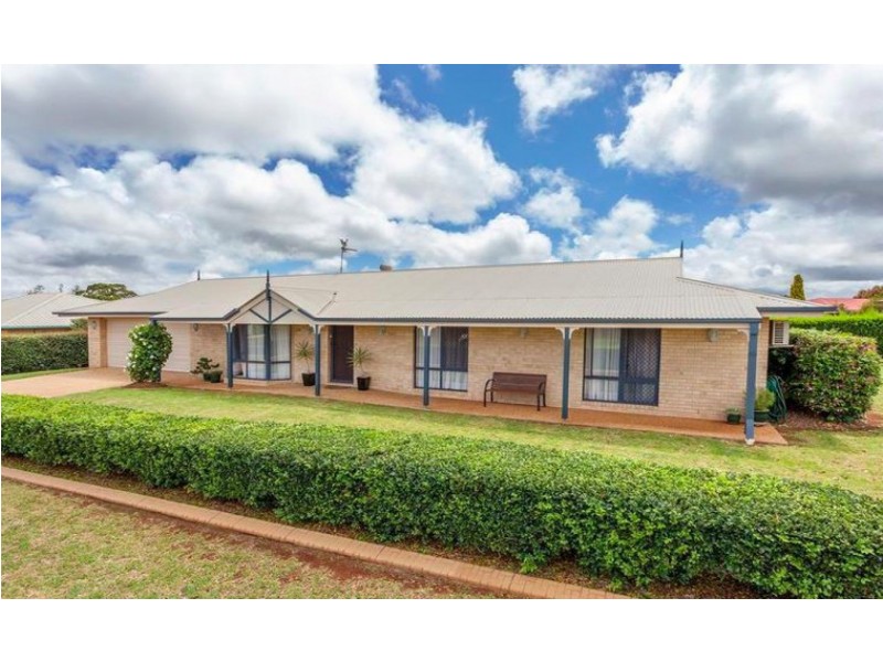 1A Alroe Court, Kearneys Spring QLD 4350