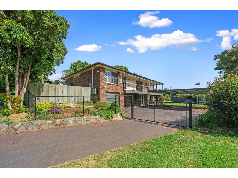 233 Stenner Street, Centenary Heights QLD 4350