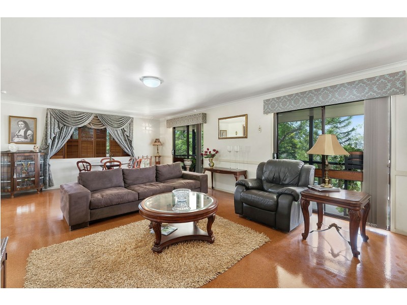 3 Debra Street, Withcott QLD 4352