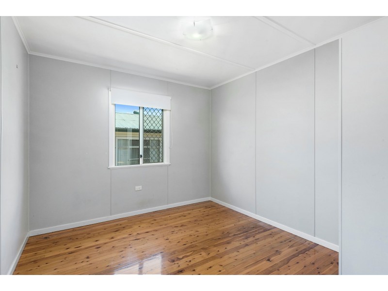 50 Perth Street, Rangeville QLD 4350