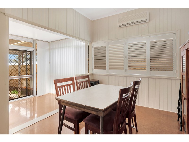 19 Weetwood Street, Newtown QLD 4350