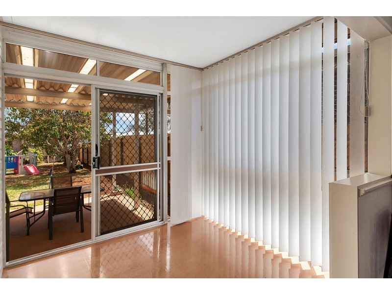 19 Weetwood Street, Newtown QLD 4350