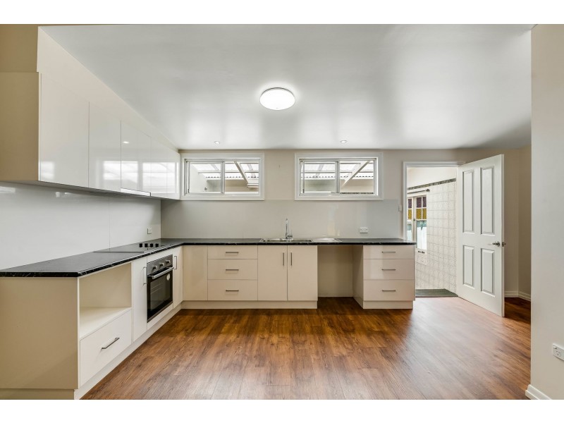 2 Wombyra Street, Newtown QLD 4350