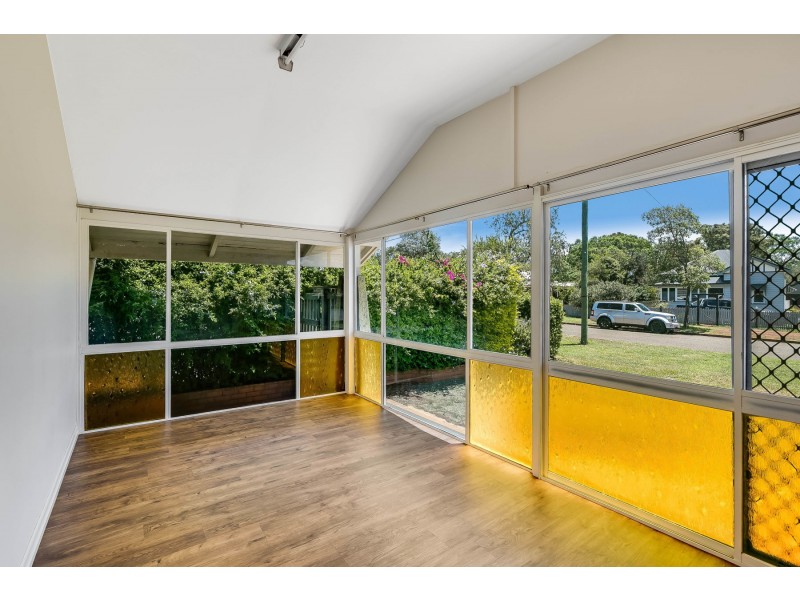 2 Wombyra Street, Newtown QLD 4350