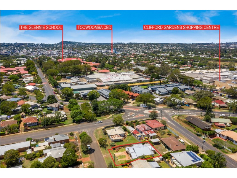 2 Wombyra Street, Newtown QLD 4350
