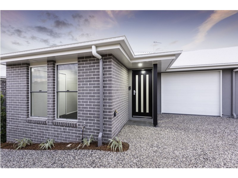 13 Grace View Street, Darling Heights QLD 4350