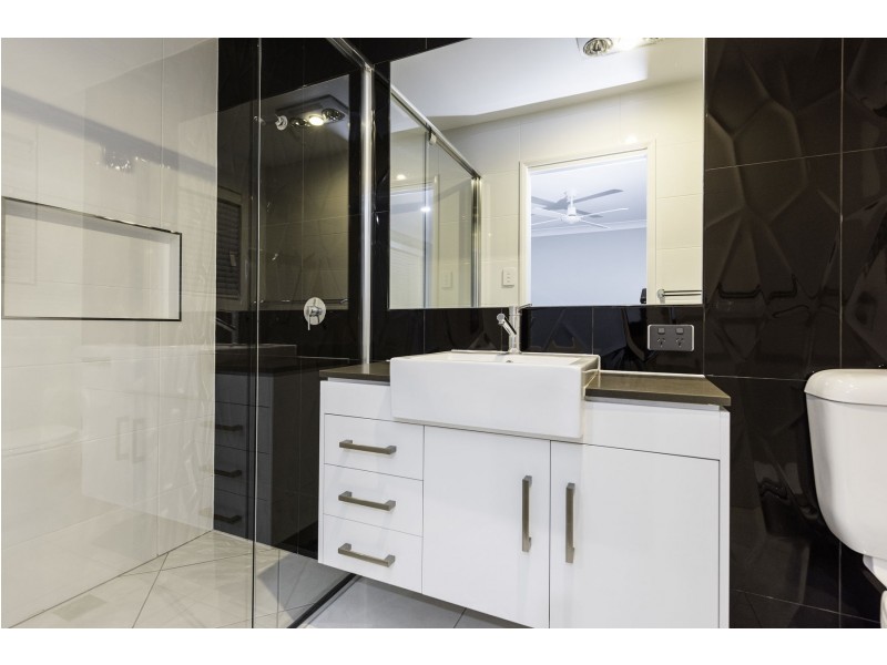 13 Grace View Street, Darling Heights QLD 4350