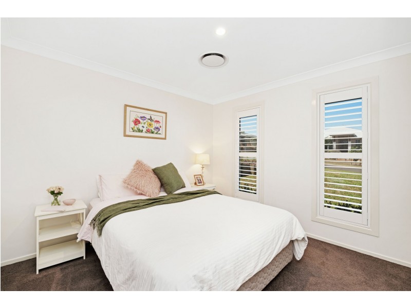 48 Sommariva Street, Westbrook QLD 4350