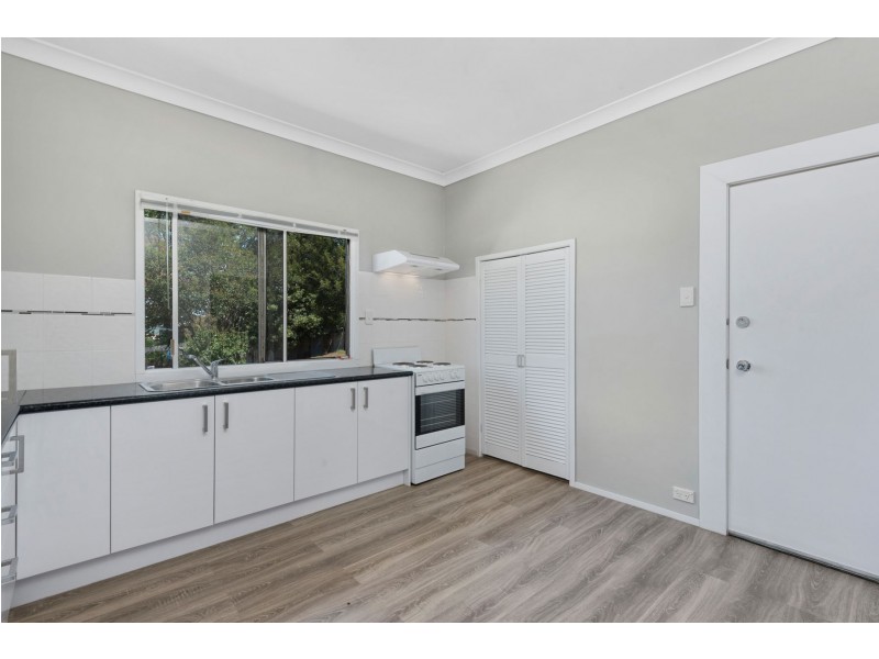 73 Vanity Street, Rockville QLD 4350