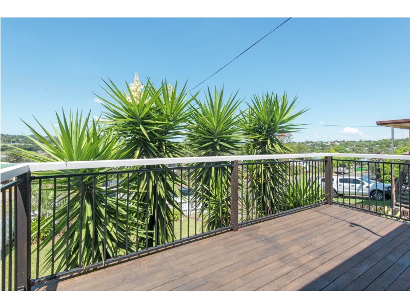 73 Vanity Street, Rockville QLD 4350