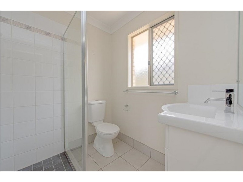 35 Sunset Drive, Glenvale QLD 4350