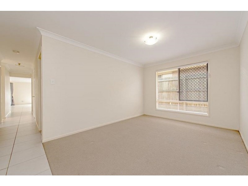 35 Sunset Drive, Glenvale QLD 4350